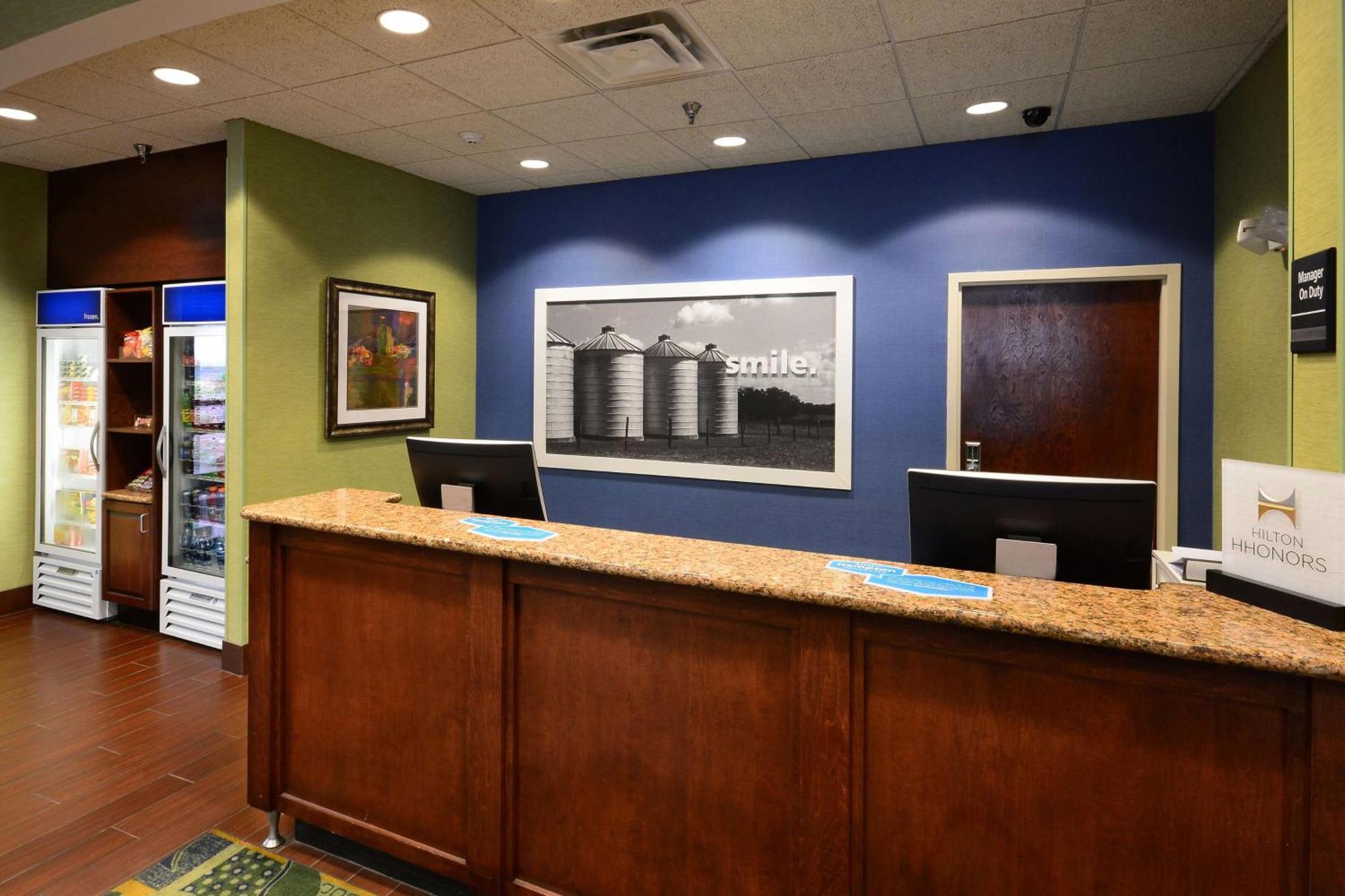 Hampton Inn Roxboro Dış mekan fotoğraf