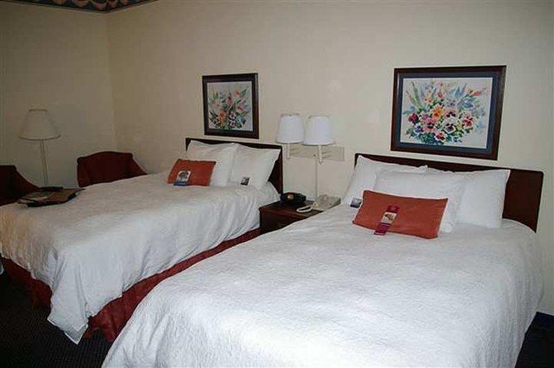 Hampton Inn Roxboro Dış mekan fotoğraf