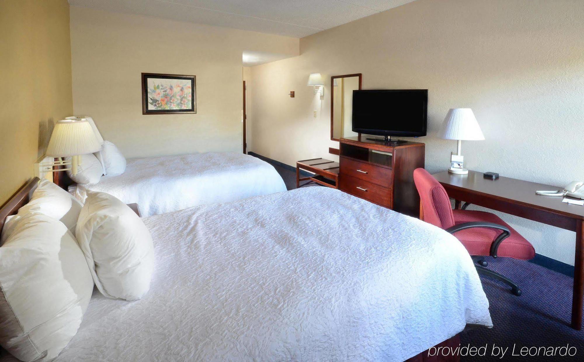Hampton Inn Roxboro Dış mekan fotoğraf